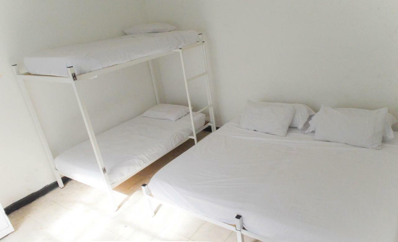 Cartagena Hostal Casa Roman מראה חיצוני תמונה